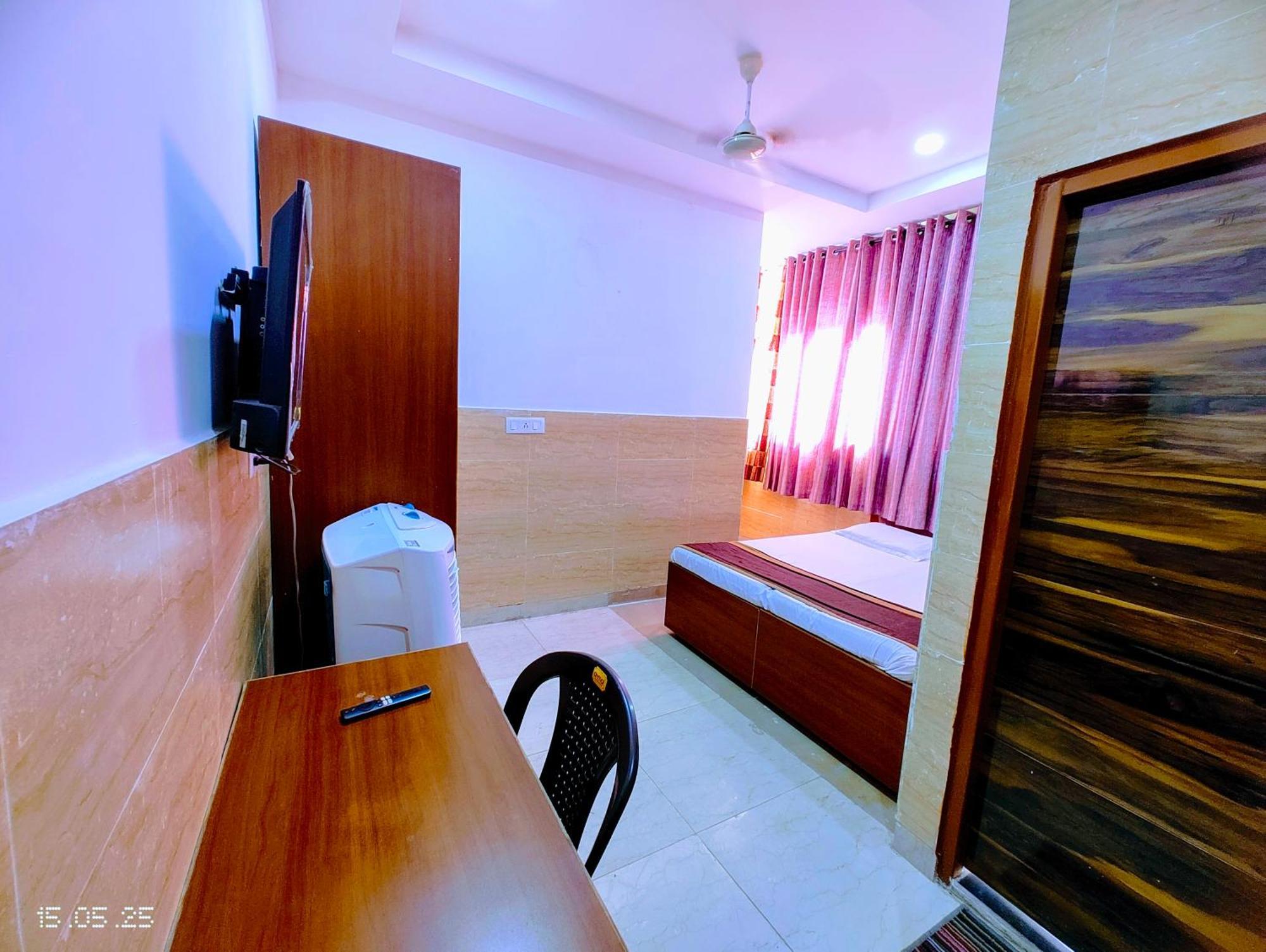 Hotel Yolo- Chandīgarh 外观 照片